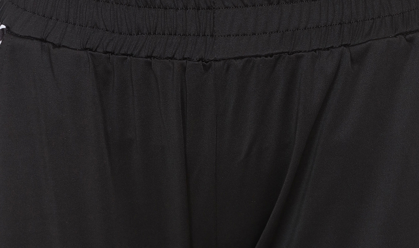 The Downtown Capris