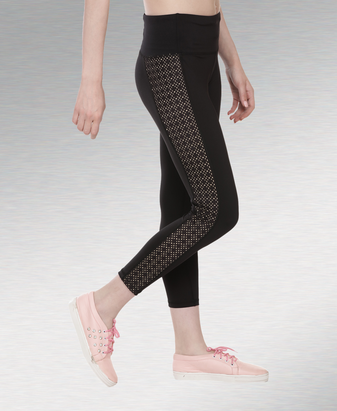 The Zero Gravity Leggings